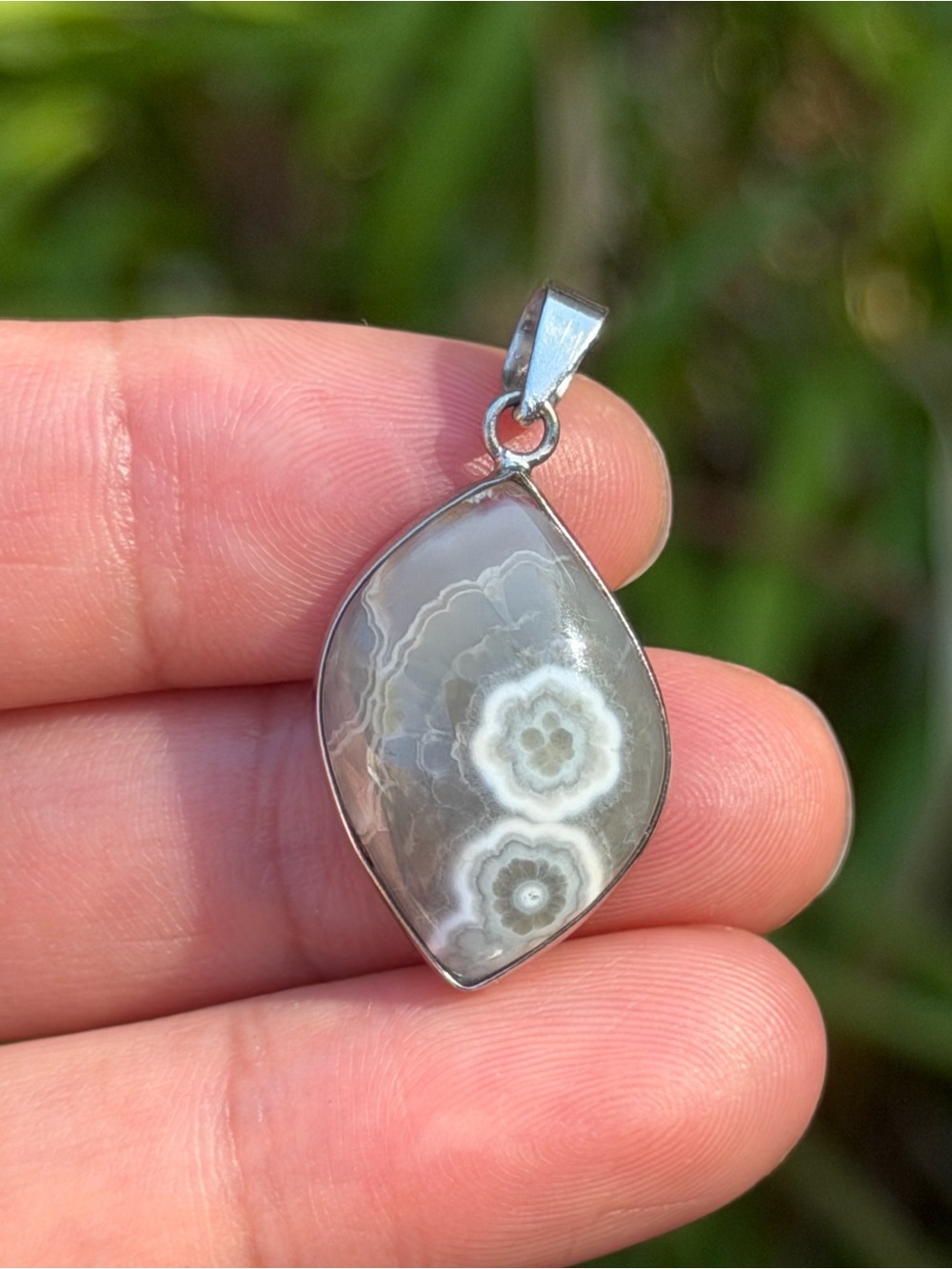 925 Silver Plated Small Dainty Ocean Jasper Pendant 2585 - Picture 2 of 4